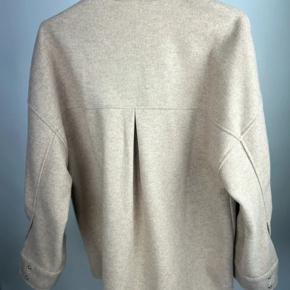 Shacket - Picture 4 of 4